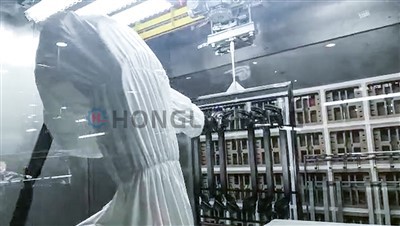 Avtomatska pršilna kabina